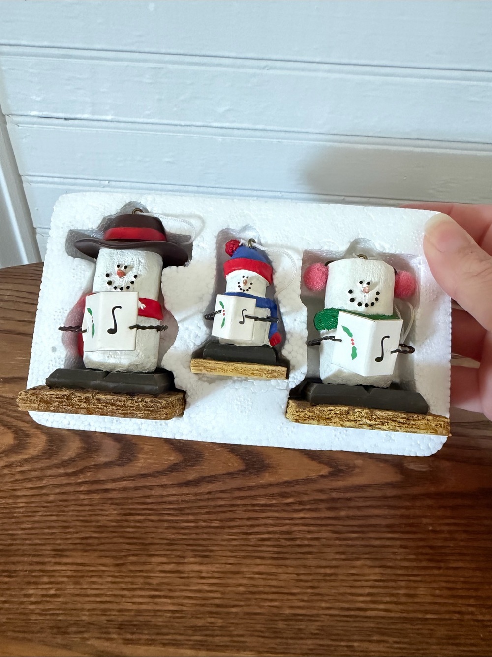 Midwest Of Cannon Falls Smores Ornaments Caroling Family 2”-3” Mom, Dad, Child